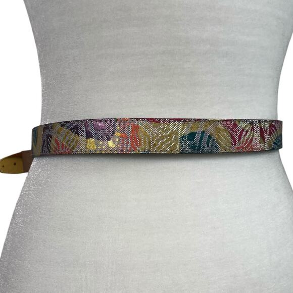 VTG B.B. Simon Women's Metallic Floral Leather Belt Brass Tone Size Small - Picture 4 of 6